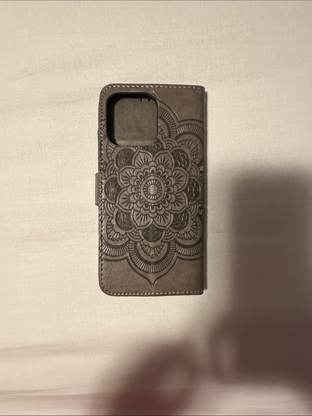 Gray Floral Mandala Wallet Phone Case - IPhone 14 Pro Max